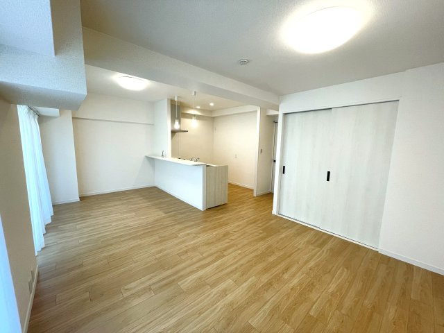 エスポア金山の居間・リビング