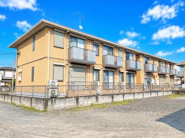 シャーメゾン実咲 弐番館