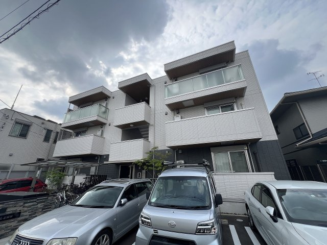 アグレイド北桜塚の外観