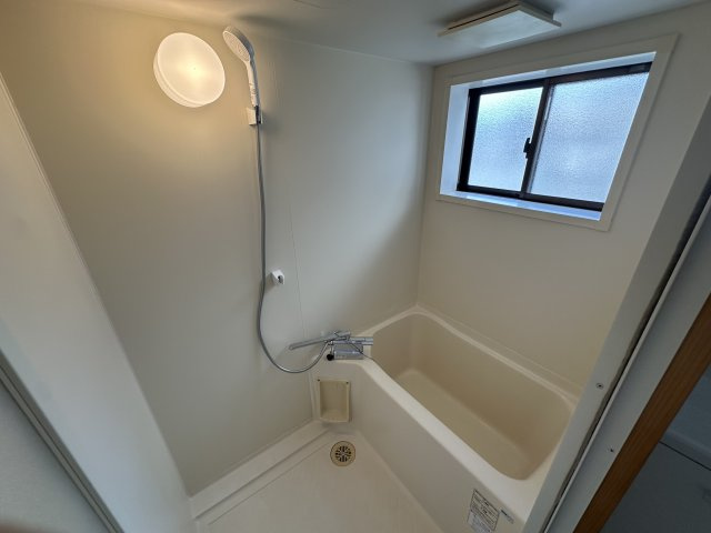 光井1丁目　一戸建借家の浴室