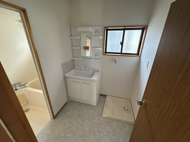 光井1丁目　一戸建借家の洗面所