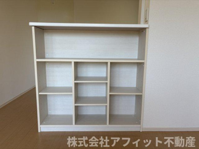 【その他】 | グレイスコート手城 | リビングカウンター収納