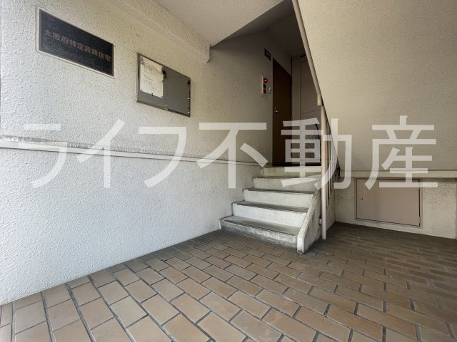 旭ハイツのロビー|落ち着いたロビーです