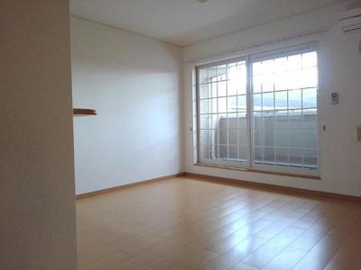 【居間・リビング】 | ラルジュ　フォンテーヌⅢ