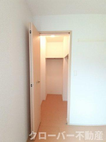 アスランリバーウエストＢの収納