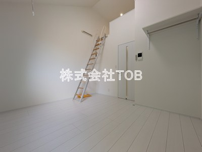 【居間・リビング】 | アオアクア浜田山 | 6.1帖