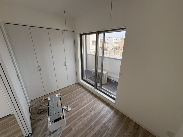 明石市大久保町西脇のアパートの寝室