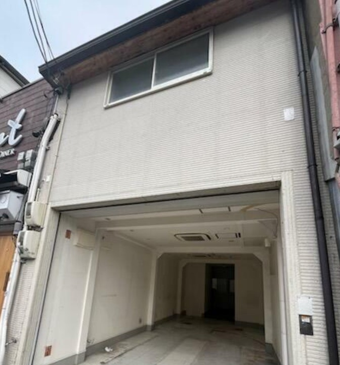 大阪市生野区小路東１丁目の住宅付店舗戸建の外観