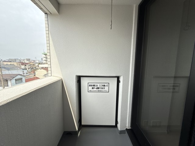 コレクト　ライルのバルコニー