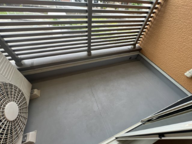 シン．シン．ハウスＤのバルコニー|
