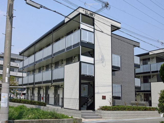 レオパレスＭｉｌａｎｉｓｔａの外観