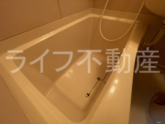 藤井マンション岩田の浴室|日々の疲れを癒すお風呂付です