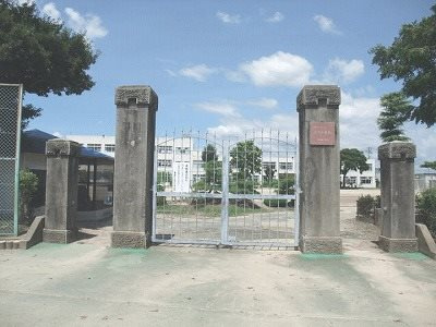 売地　豊橋市前芝町字東67番外２筆の周辺|豊橋市立前芝小学校