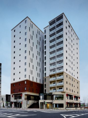 草津市南草津１丁目の店舗一部