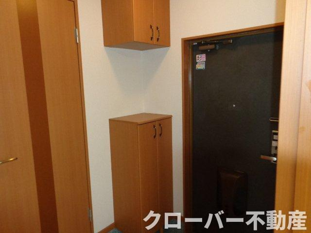 ピーチヒルズの玄関|下駄箱