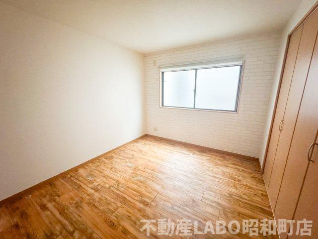 プレジール中野の寝室