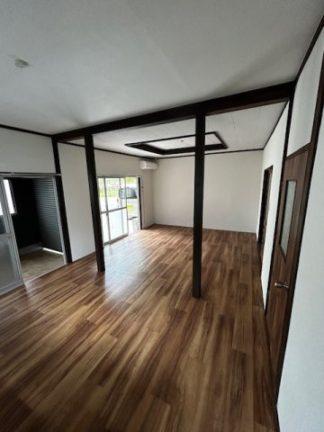 【居間・リビング】