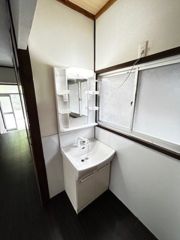 【独立洗面台】