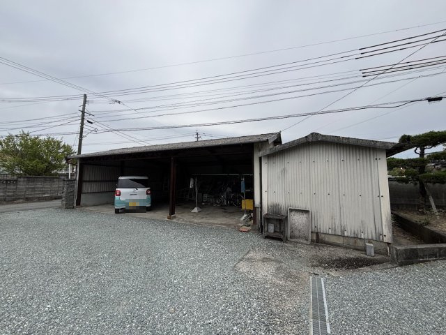 宇城市松橋町西下郷　8DK戸建ての駐車場