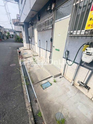 【エントランス】 | 八尾木6丁目貸家