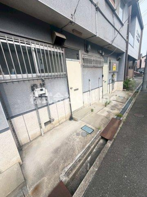 【ロビー】 | 八尾木6丁目貸家