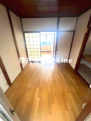 【居間・リビング】 | 八尾木6丁目貸家