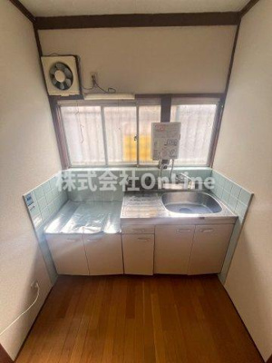 【キッチン】 | 八尾木6丁目貸家