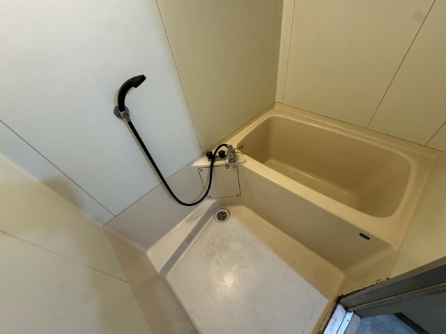 奈良ハイツの浴室