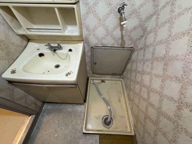 奈良ハイツの独立洗面台