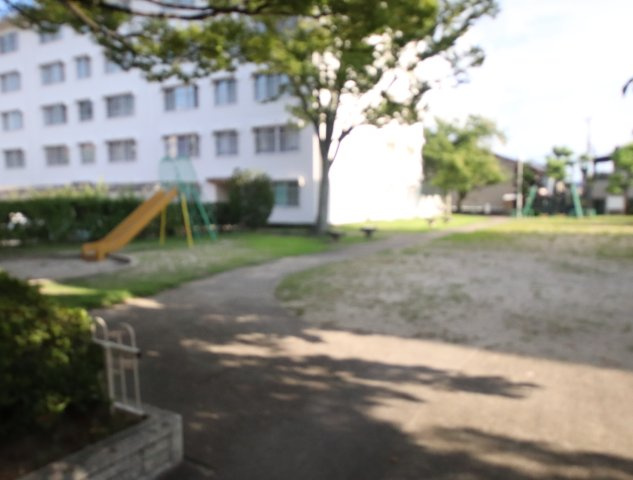 奈良ハイツの中庭