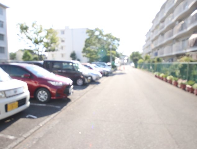 奈良ハイツの駐車場