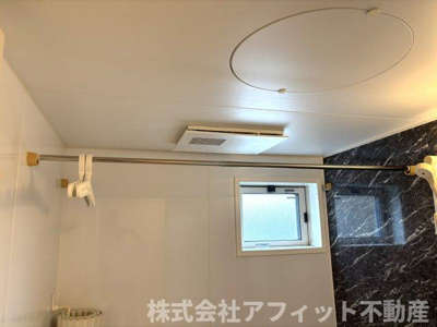 【その他】 | ヴィラ・ラシュレ A棟 | 浴室乾燥機換気
