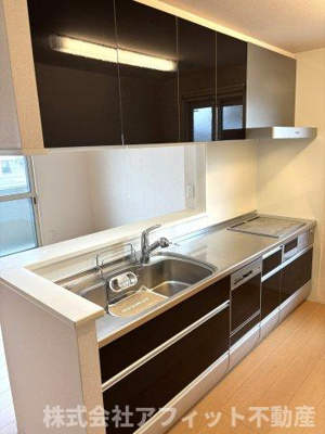 【キッチン】 | ヴィラ・ラシュレ A棟 | カウンターキッチン