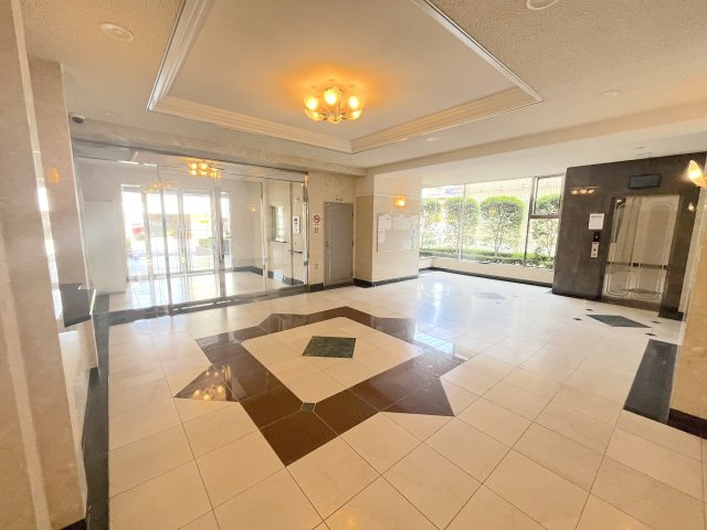 アンピール松島のエントランス