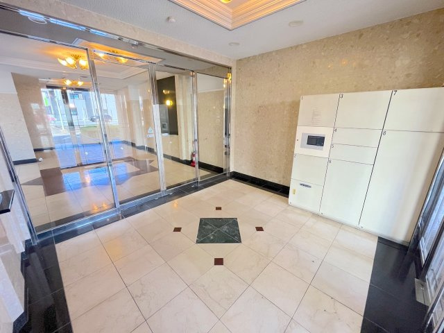 アンピール松島のエントランス