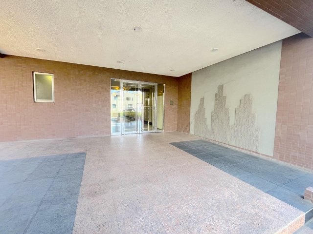 アンピール松島のエントランス