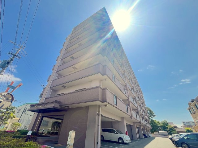 アンピール松島の外観