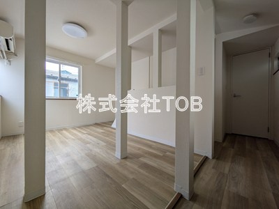 【居間・リビング】 | 世田谷区松原一丁目戸建 | 5.9帖