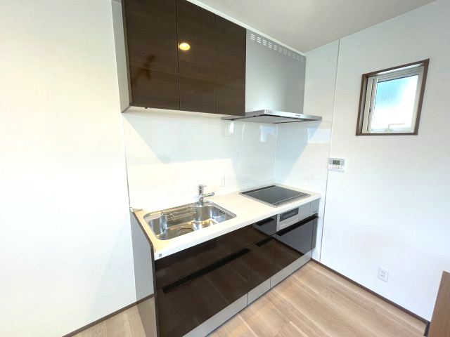 西区井口四丁目　№35784のキッチン|落ち着いた色味の
キッチンです。