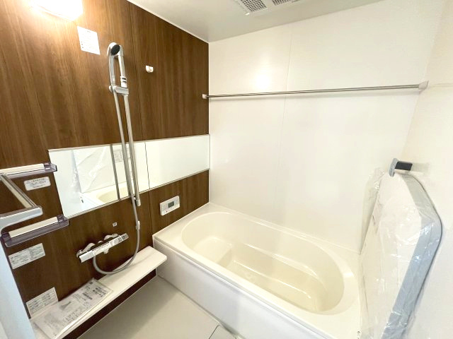 西区井口四丁目　№35784の浴室|節水効果があるエコベンチ付き