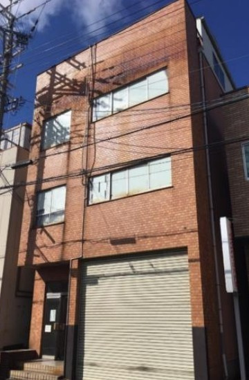 東大阪市高井田西４丁目の倉庫の外観|南側正面外観