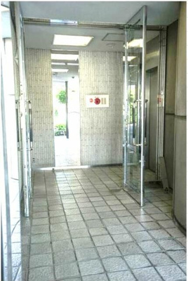 【エントランス】 | ＹＳビル