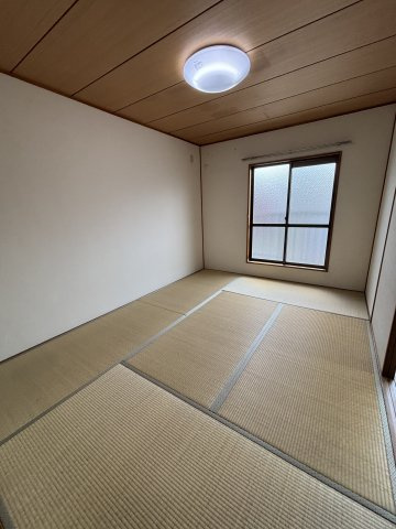 メゾンさくらの和室