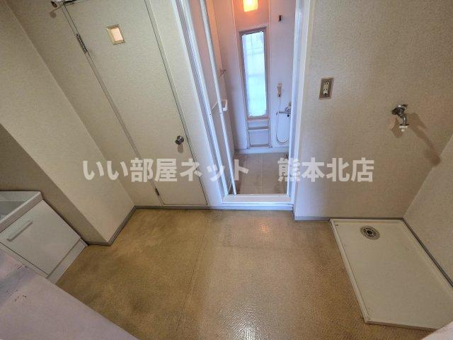 トゥインクル塔乃本 B棟の洗面所