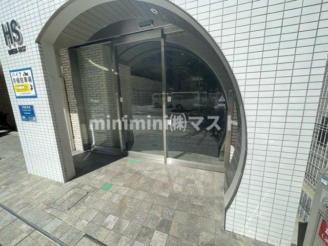HS梅田EASTのエントランス
