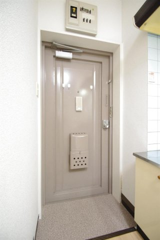 エクシード大江Ⅱの玄関