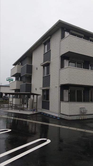 アバントの外観