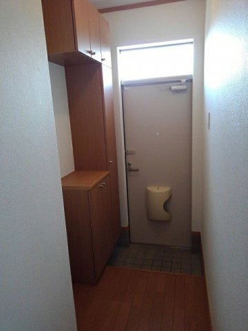メゾンナカシマⅢＡの玄関