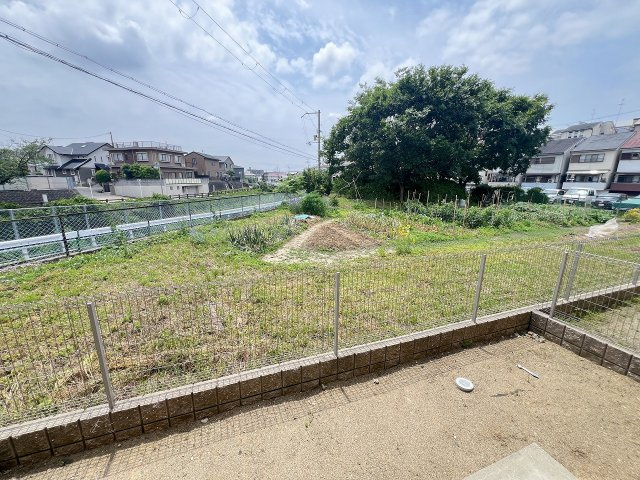 リバーサイド響の庭