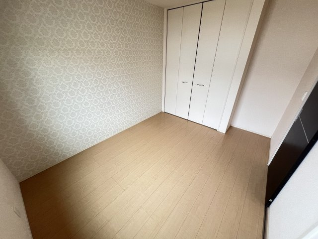 リバーサイド響の洋室